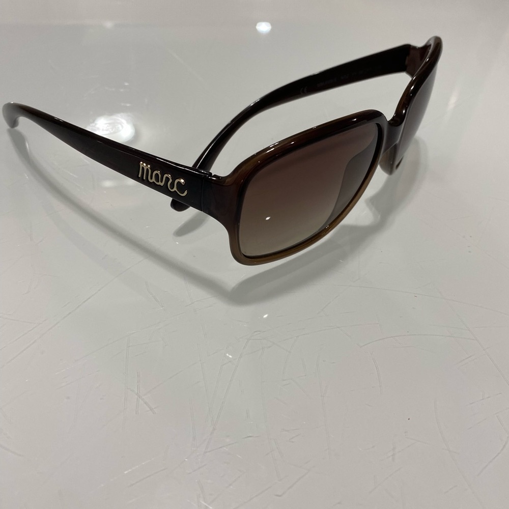 Marc Jacobs sunglasses